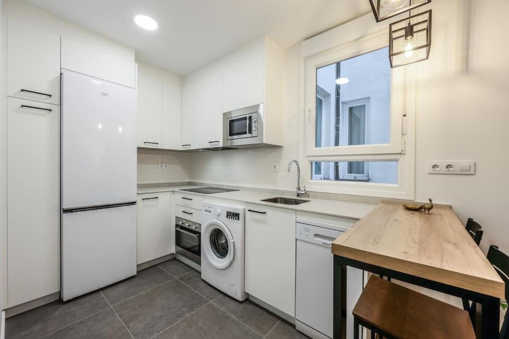 Myhousespain - Glamour Y Confort Cerca Del Retiro Madrid Bagian luar foto